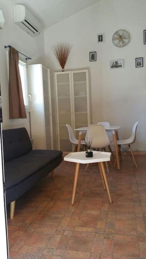 Вілла Le Jardin Des Alpilles Eyguieres Екстер'єр фото