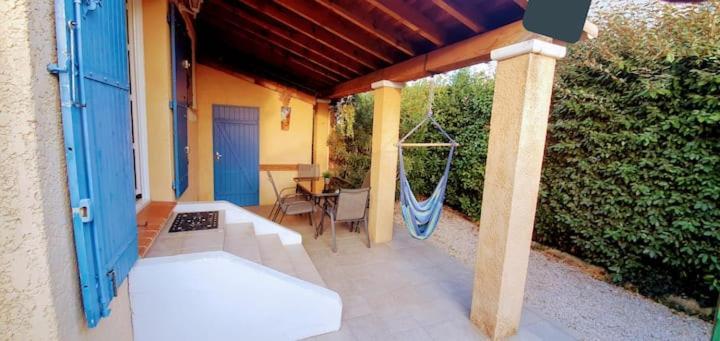 Вілла Le Jardin Des Alpilles Eyguieres Екстер'єр фото